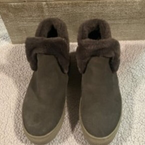 Cougar grey booties size 7 - Picture 2 of 5